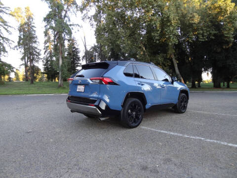 2022 Toyota RAV4 Hybrid XSE