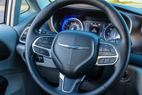 2019 Chrysler Pacifica L