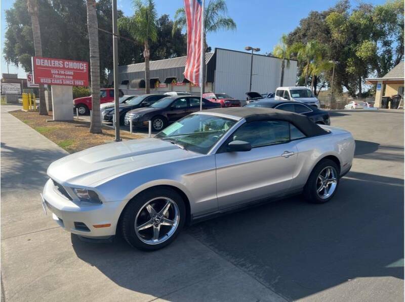 2010 Ford Mustang for sale at Dealers Choice Inc in Farmersville CA