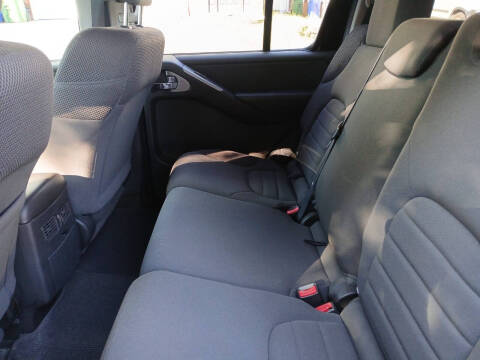 2012 Nissan Pathfinder S