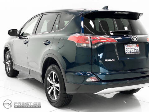 2017 Toyota RAV4 XLE