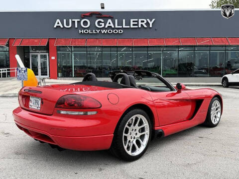 2003 Dodge Viper SRT-10