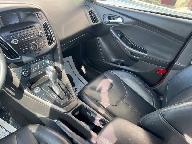 2016 Ford Focus SE