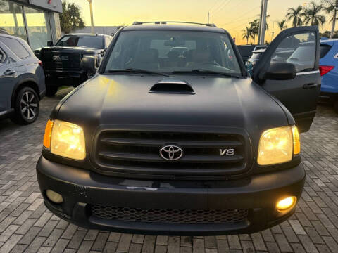 2003 Toyota Sequoia SR5