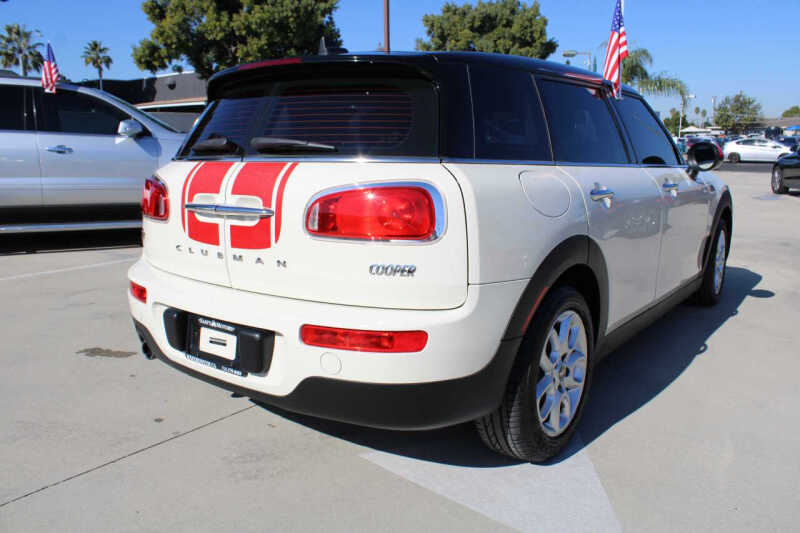 2017 MINI Clubman Cooper