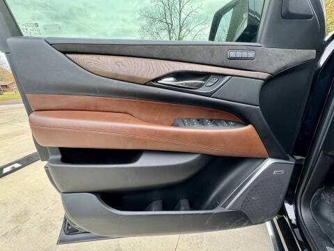2019 Cadillac Escalade ESV Premium Luxury