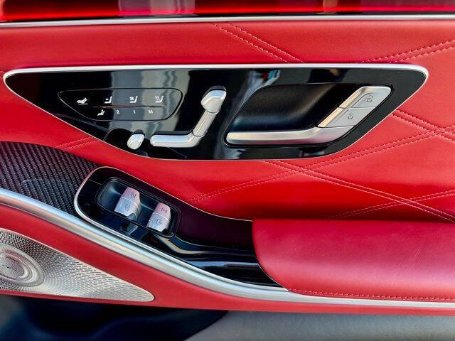 2025 Mercedes-Benz S-Class AMG S 63 E Performance