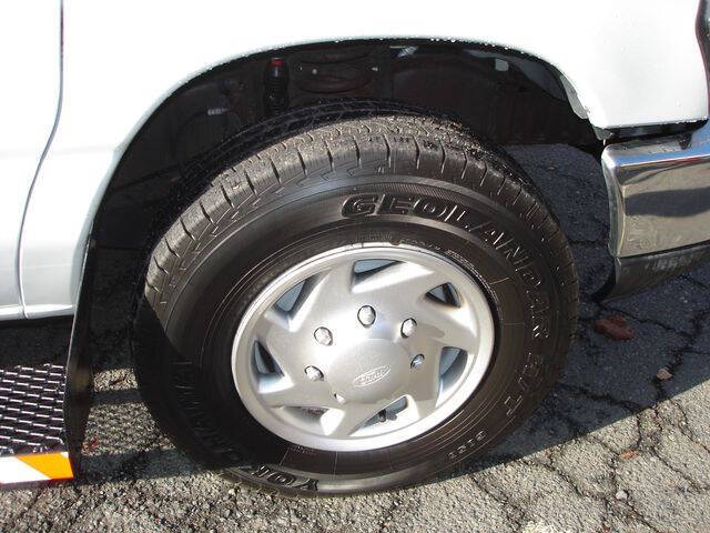 2014 Ford E-Series E-350 SD