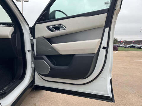 2019 Land Rover Range Rover Velar P250 R-Dynamic SE