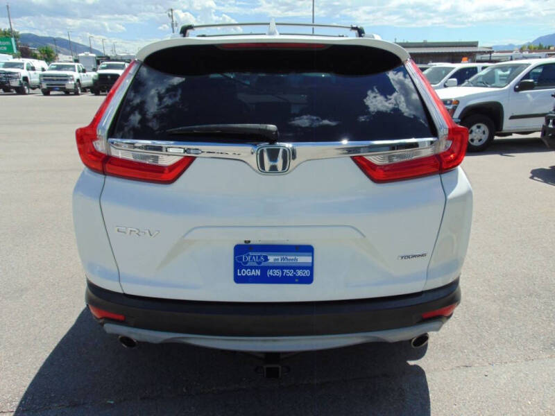 2017 Honda CR-V Touring