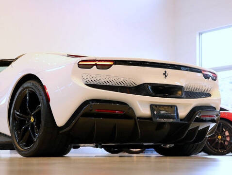 2025 Ferrari 296 GTS