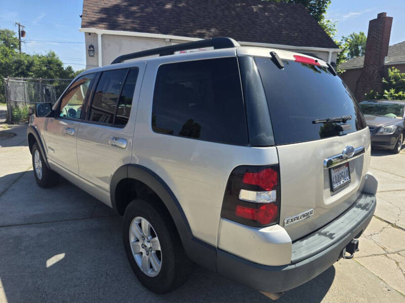 2007 Ford Explorer XLT
