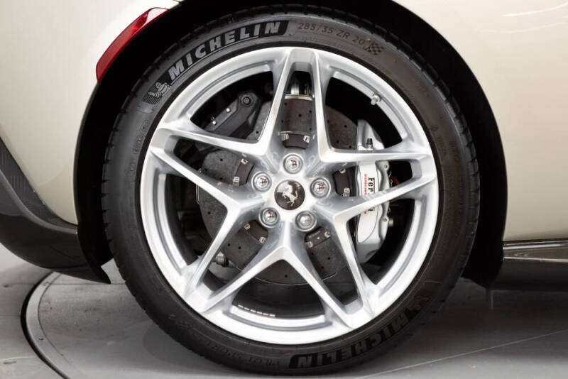 2024 Ferrari Roma Spider