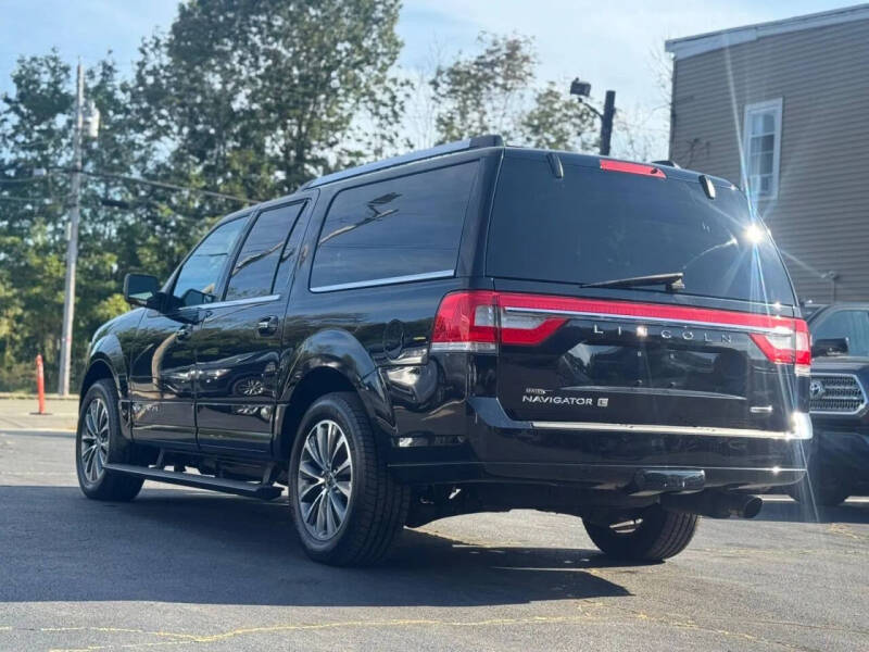 2016 Lincoln Navigator L Select