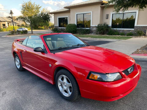 2004 Ford Mustang Deluxe