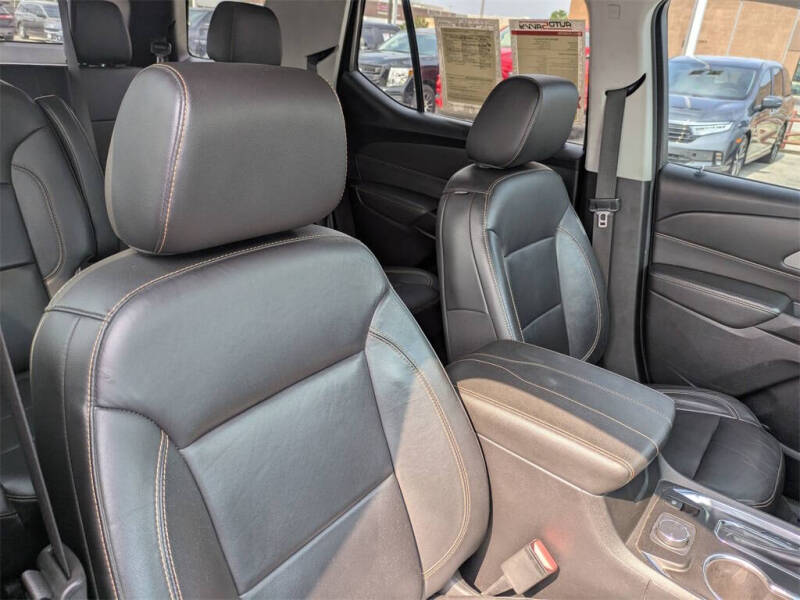 2020 Chevrolet Traverse RS