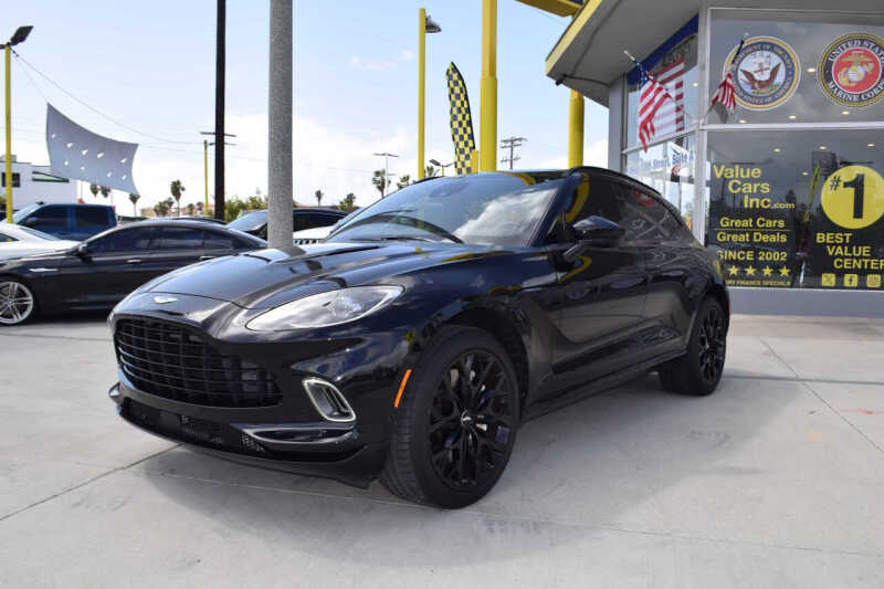 2021 Aston Martin DBX