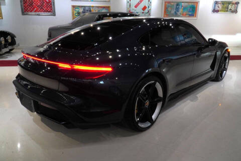 2020 Porsche Taycan Turbo