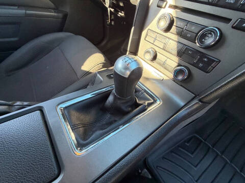 2014 Ford Mustang V6