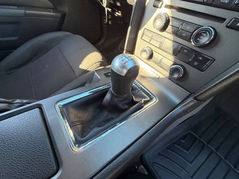 2014 Ford Mustang V6