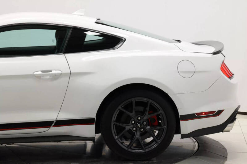 2022 Ford Mustang Mach 1