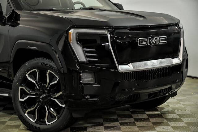 2025 GMC Sierra EV Denali