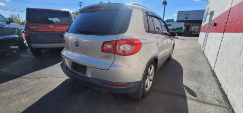 2010 Volkswagen Tiguan S 4Motion