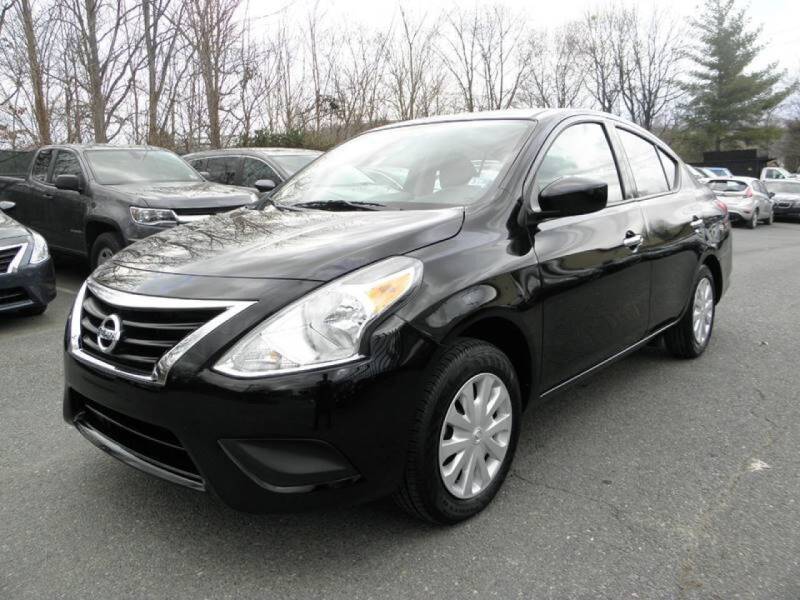 2019 Nissan Versa for sale at Dream Auto Group in Dumfries VA
