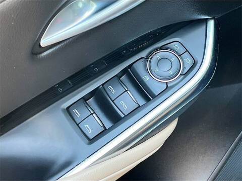 2024 Cadillac XT4 Luxury