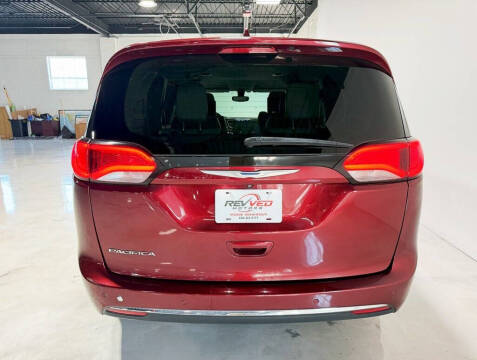 2018 Chrysler Pacifica Touring L Plus