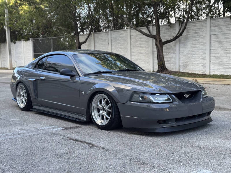 2004 Ford Mustang