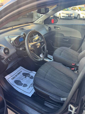 2013 Chevrolet Sonic LT Auto