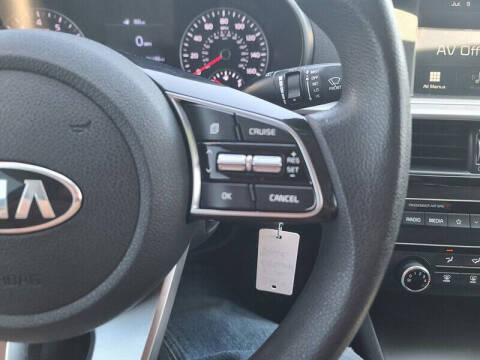 2019 Kia Optima LX