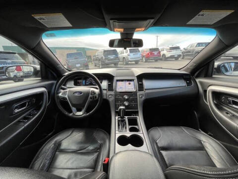 2019 Ford Taurus SEL