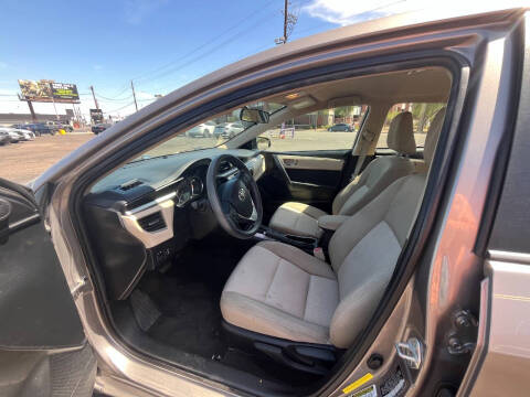 2015 Toyota Corolla LE