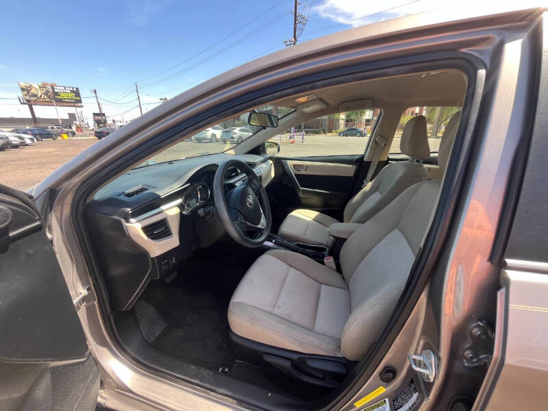 2015 Toyota Corolla LE