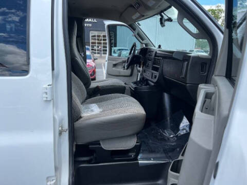 2023 Chevrolet Express LS 2500