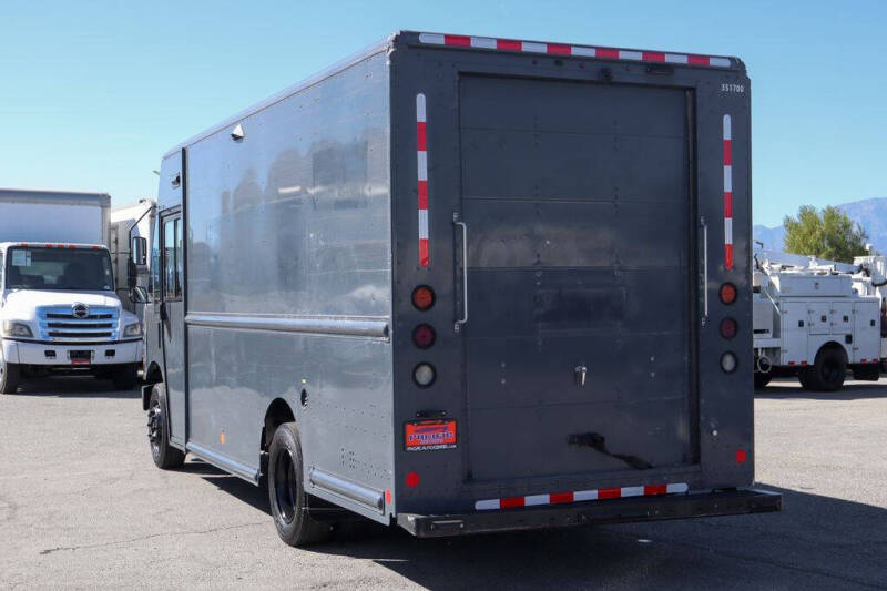 2020 Freightliner MT45 Chassis