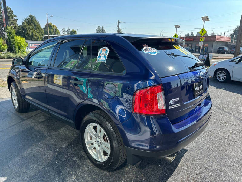 2011 Ford Edge SE