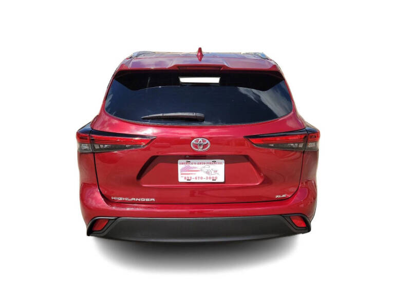 2021 Toyota Highlander XLE