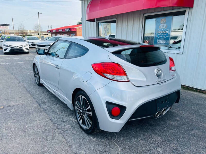 2016 Hyundai Veloster