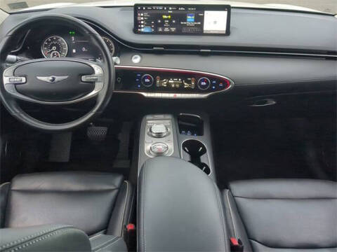 2023 Genesis GV70 2.5T Standard