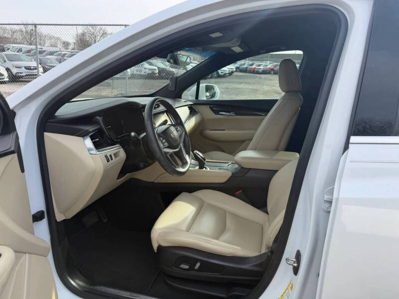 2017 Cadillac XT5
