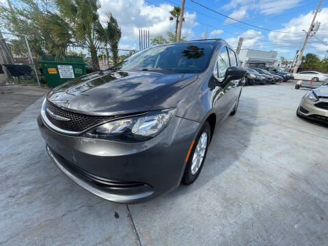 2020 Chrysler Voyager LXi