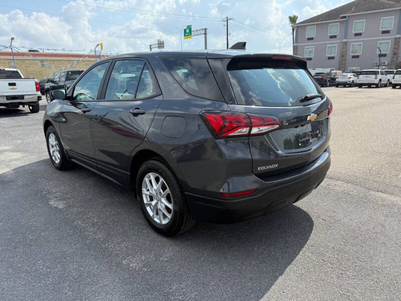 2022 Chevrolet Equinox LS