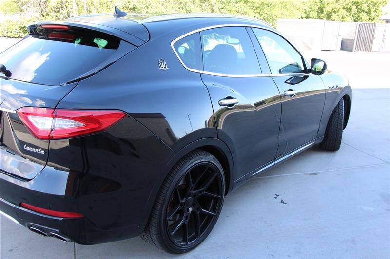 2017 Maserati Levante