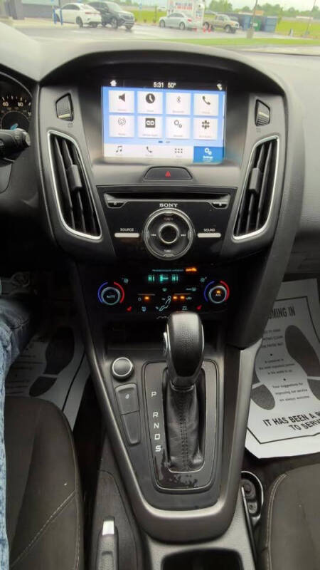 2017 Ford Focus SEL