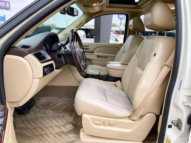 2010 Cadillac Escalade Premium