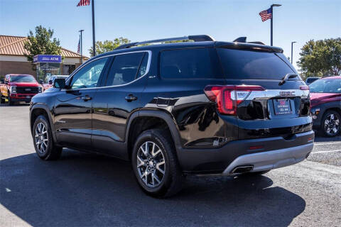 2023 GMC Acadia SLT