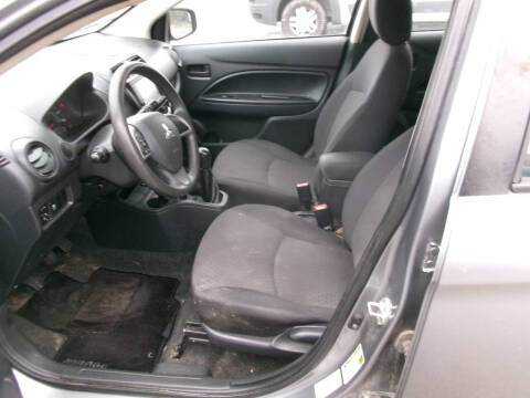 2018 Mitsubishi Mirage ES